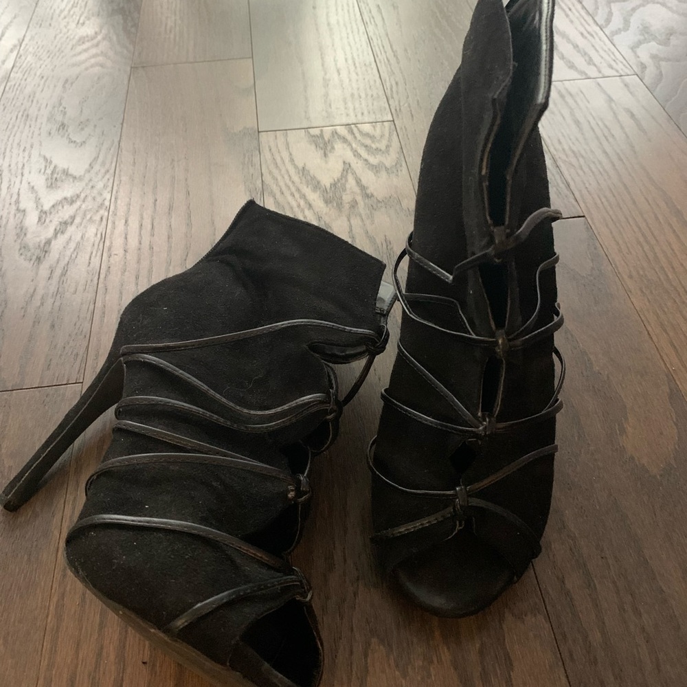 Booties - Picture 3 of 5
